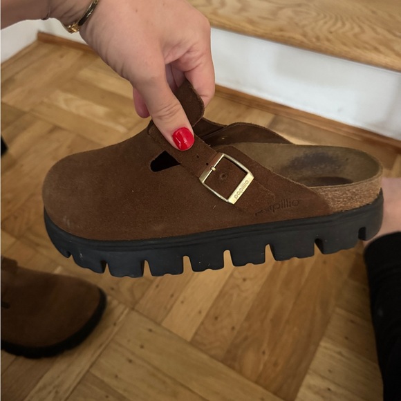 Birkenstock Boston Chunky Clogs in Dark Tea - Picture 8 of 8